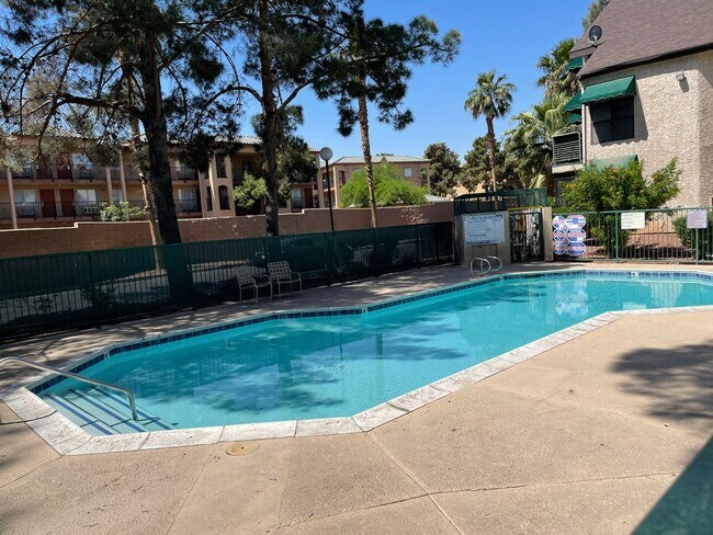 Building Photo - Wonderful upgraded 1 bed 1 bath unit