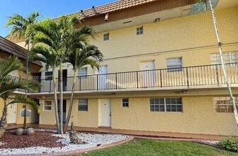 Building Photo - 8600 SW 109th Ave