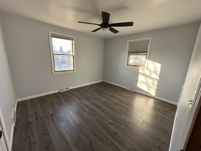 Bedroom 2 main floor. - 2106 Arizona Ave