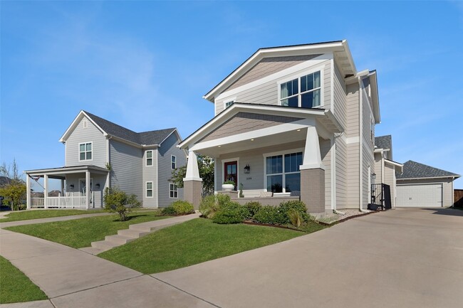 Building Photo - 14104 Cross Oaks Pl