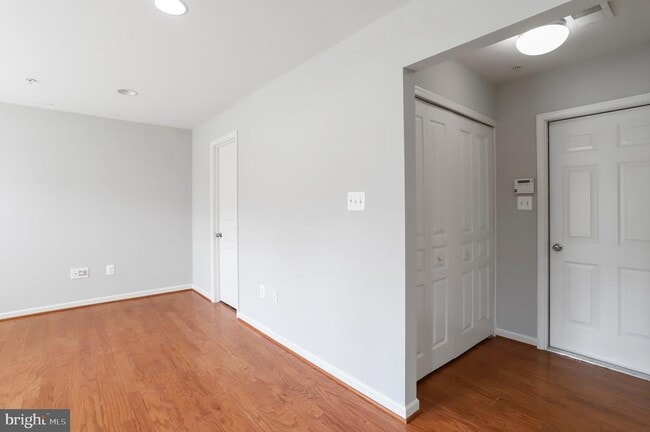 Building Photo - 8871 Purple Iris Ln