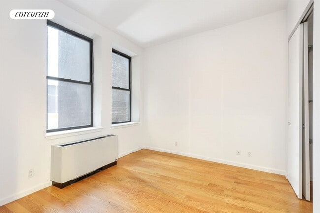 Building Photo - 150 Nassau St