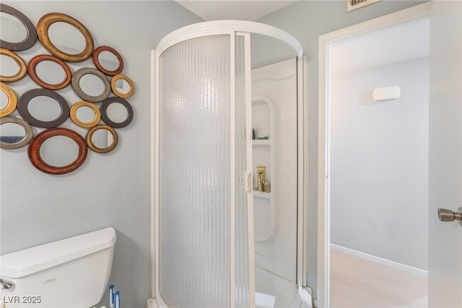 Building Photo - 3024 Bel Air Dr