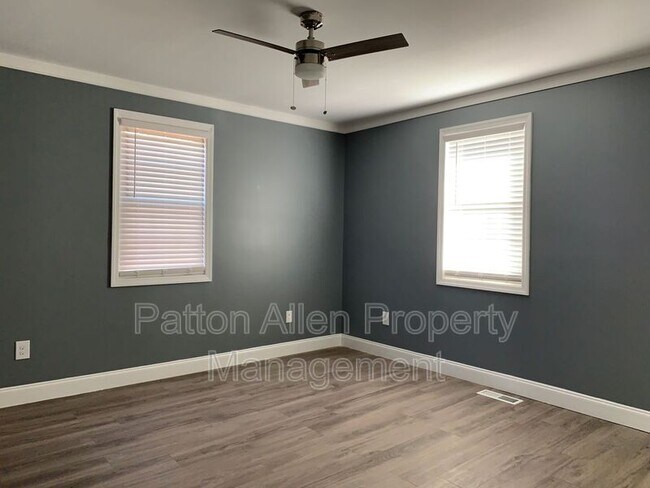 Building Photo - 83 Boyd Ave