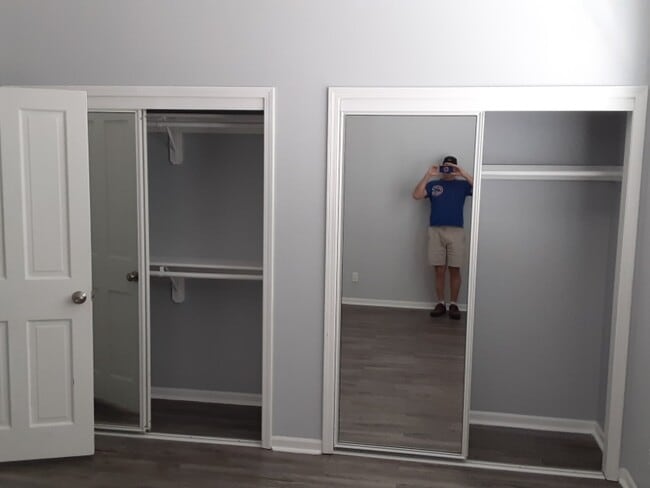 Building Photo - 121 E 29th St