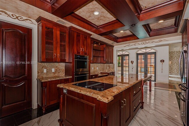 Building Photo - 674 Ocean Blvd