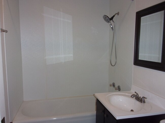 Building Photo - 2+bd 1ba home with storage