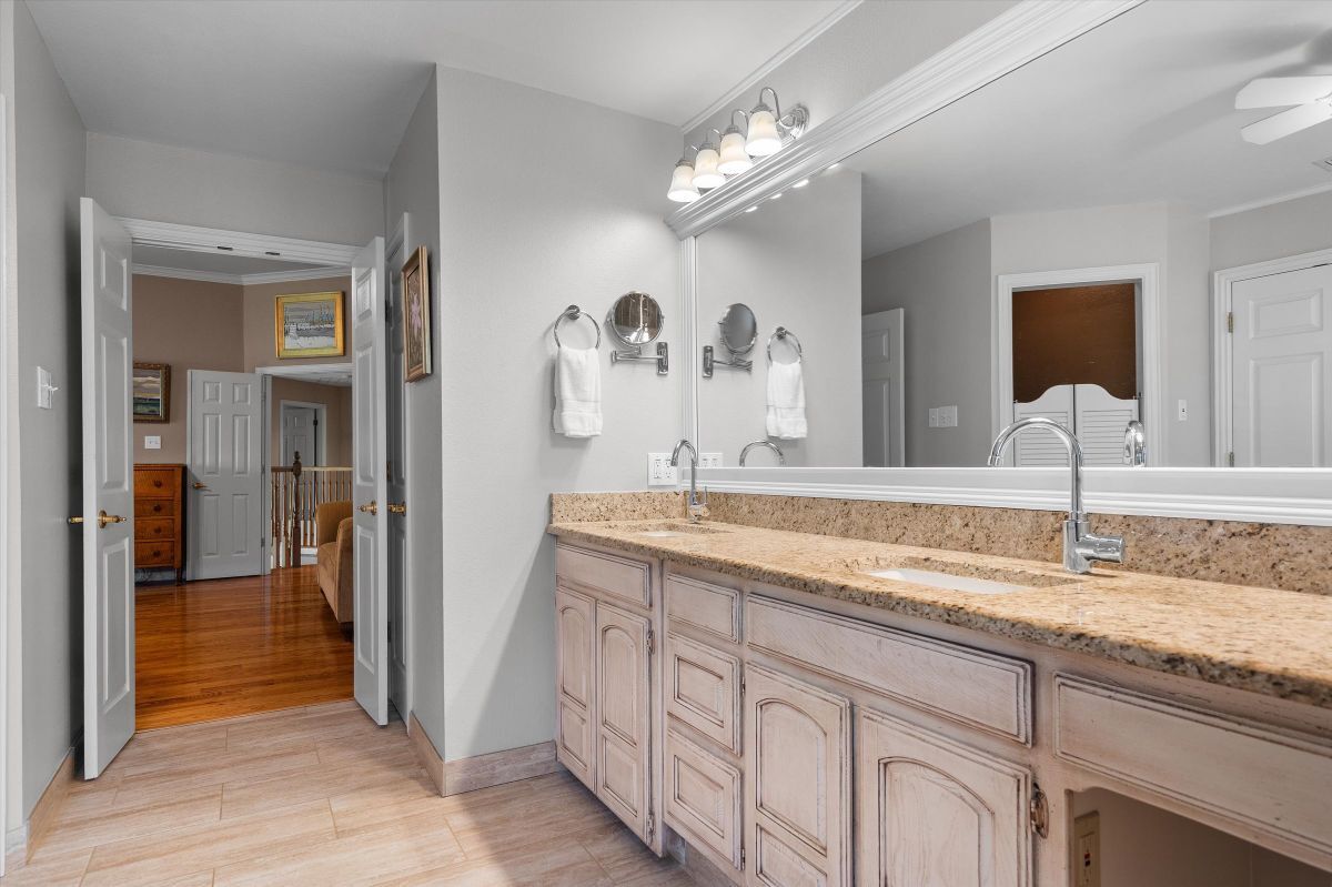 Building Photo - 3933 Bordeaux Cir