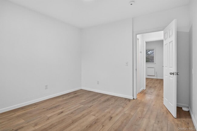 Building Photo - 376 NY-52