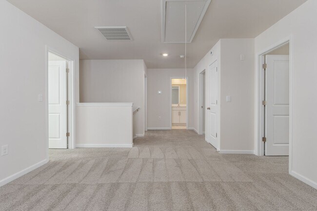 Building Photo - 242 Carrington Dr