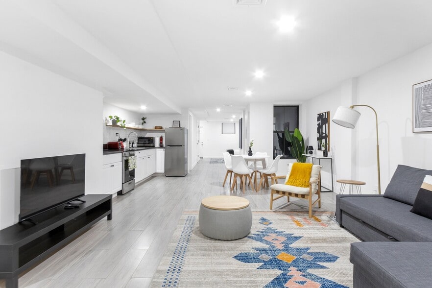 Building Photo - 432 Atkins Ave