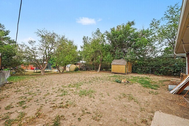 Building Photo - Spacious 3-Bedroom Home with Refinished Hardwood Floors, Fresh Interior Paint, Private Fenced Yar...