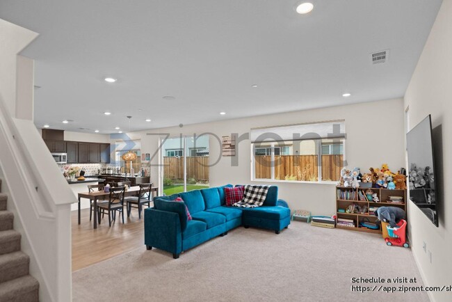 Building Photo - 5378 Shenandoah Vly Ln