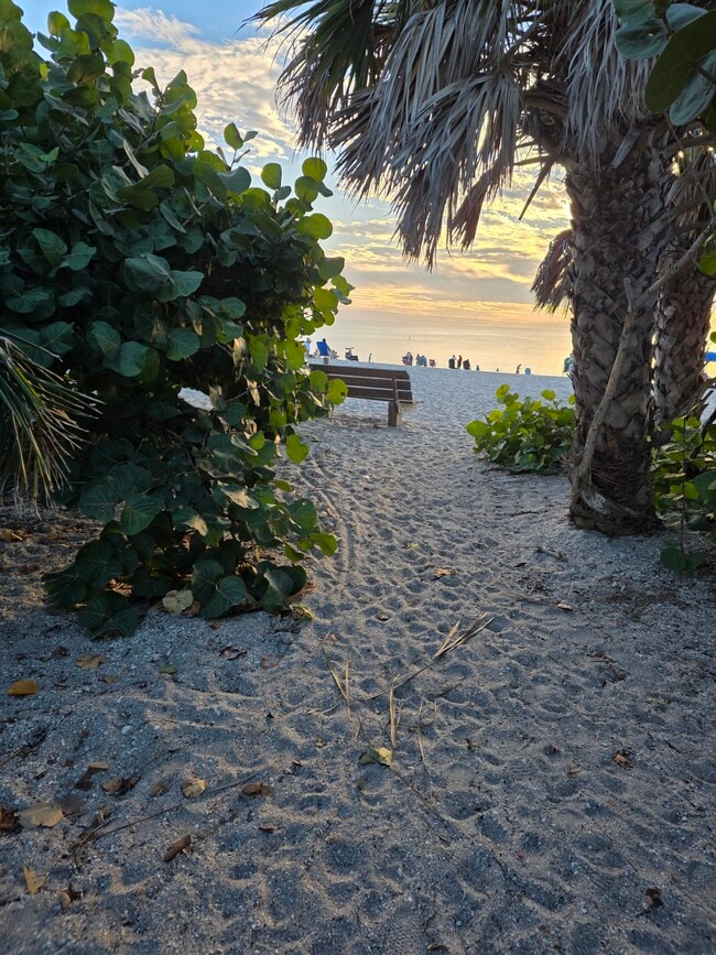 Building Photo - 1769 Manasota Beach Rd