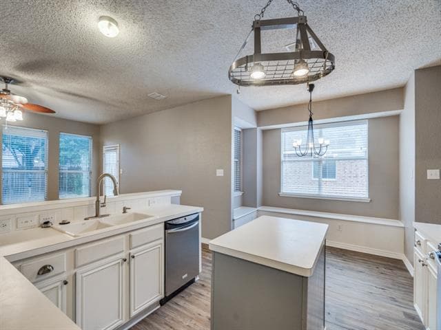 Building Photo - 209 Windsong Way