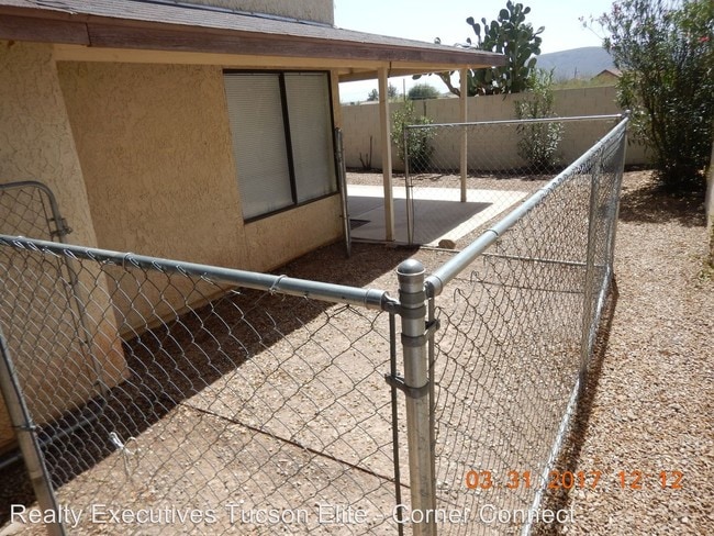 Building Photo - 6934 S Placita Colotlan