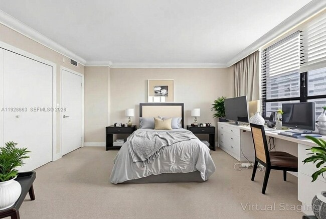 Building Photo - 2 Grove Isle Dr