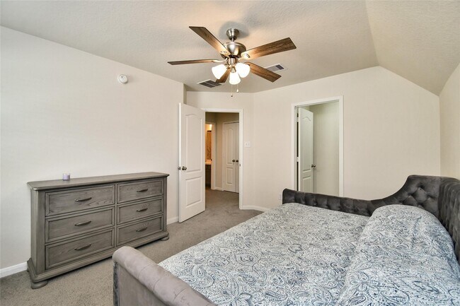 Building Photo - 22 Wood Drake Place