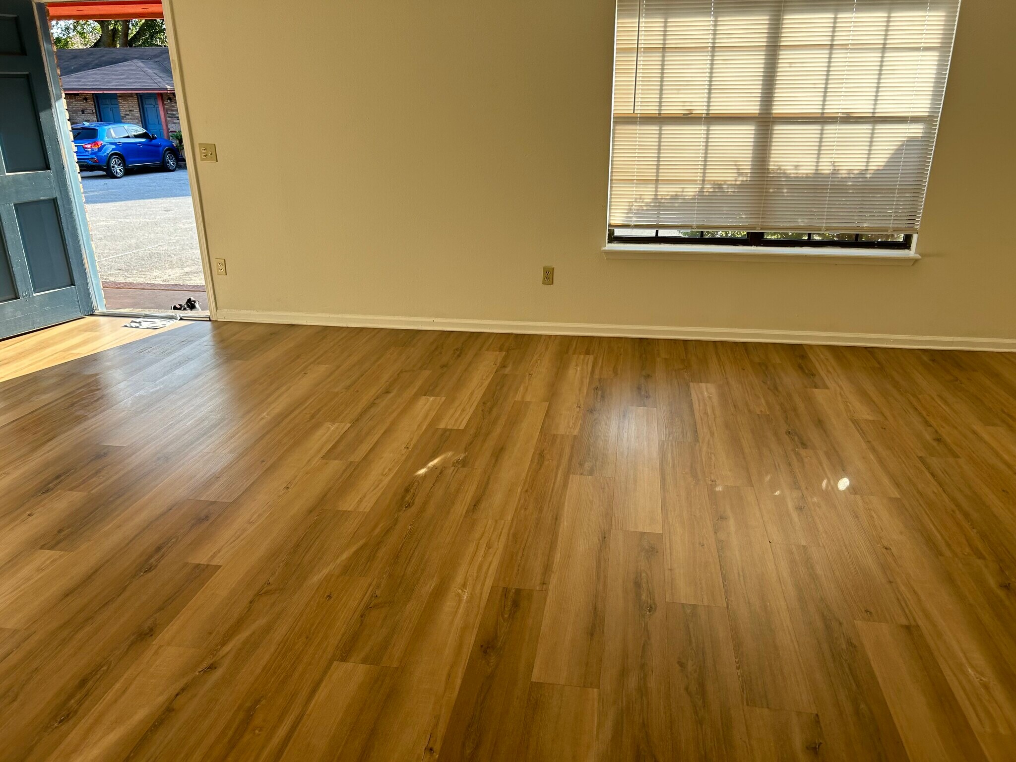 livingroom - 5555 Playa Way