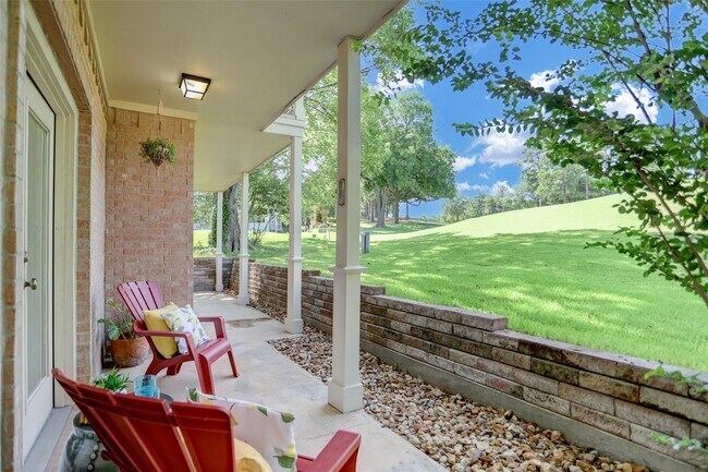 Building Photo - 112 Harbour Town Dr