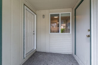 Building Photo - 12387 SW Walnut St