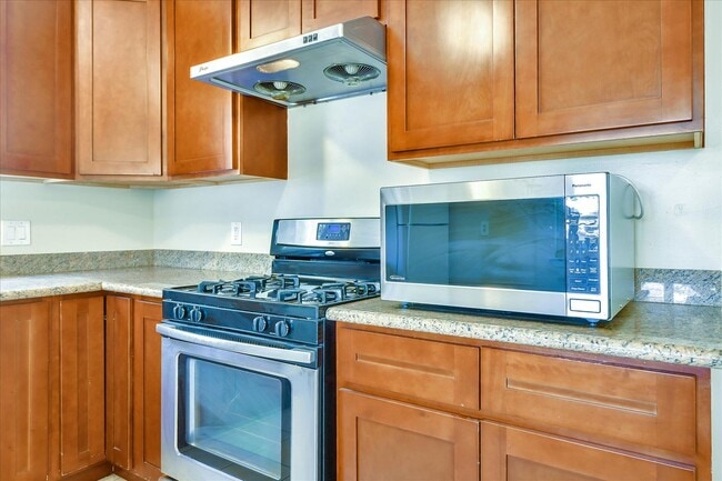 Building Photo - Wow! What a Great Home! Available Soon!