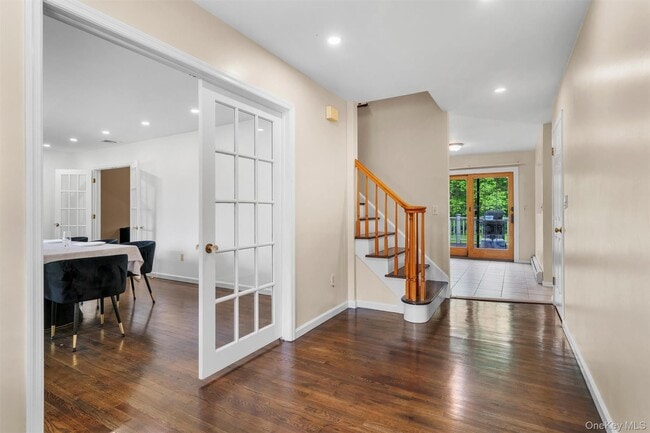 Building Photo - 14 Cheesecote Ct