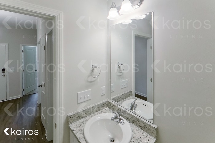 Building Photo - 421 McGriff St