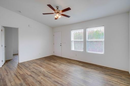 Building Photo - La Mesa Pet Friendly New Years Special Two Weeks FREE Brand New 3 bed /2 bath Home with Laundry, ...