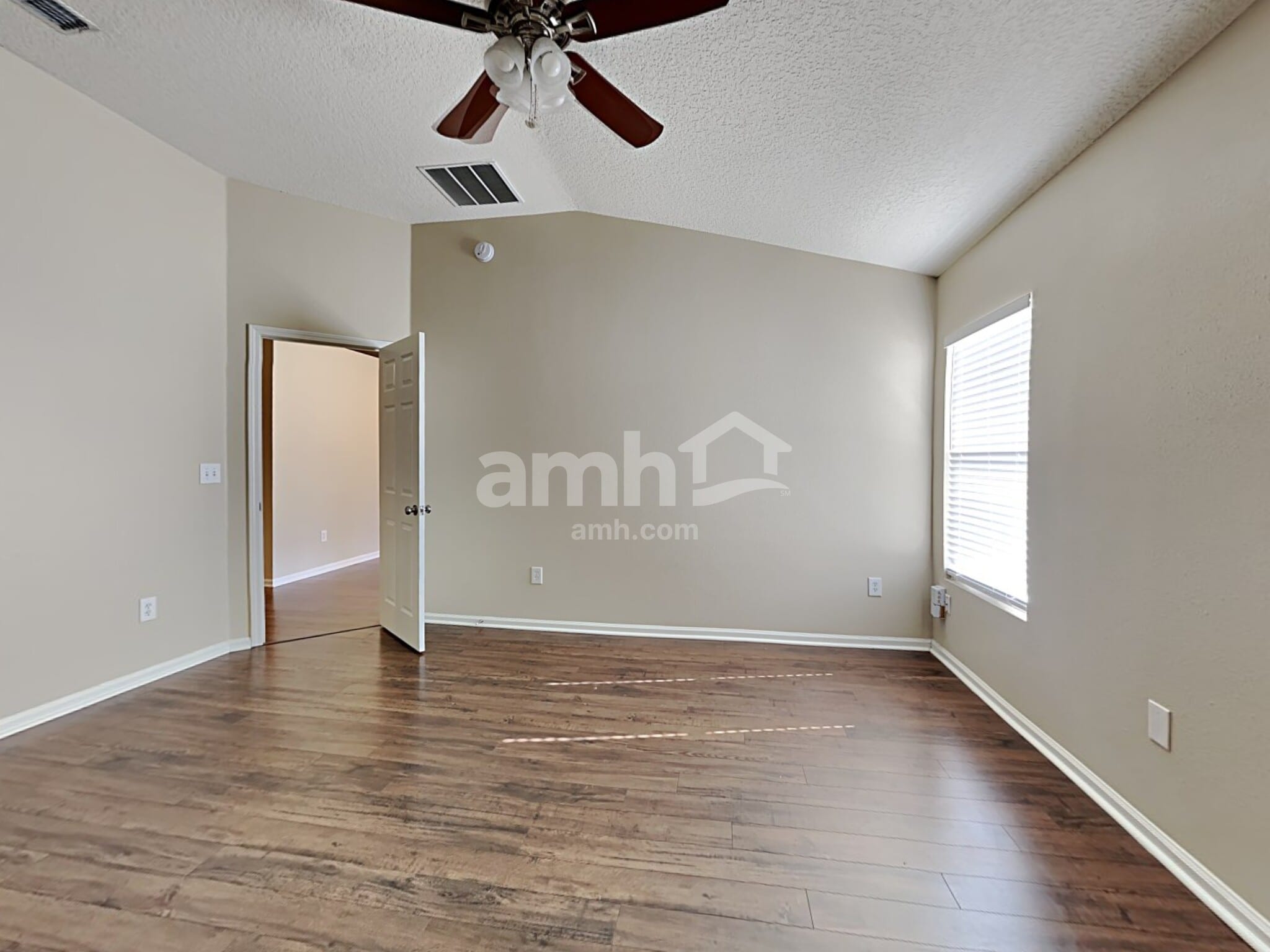 Building Photo - 160 Old Hickory Forest Rd