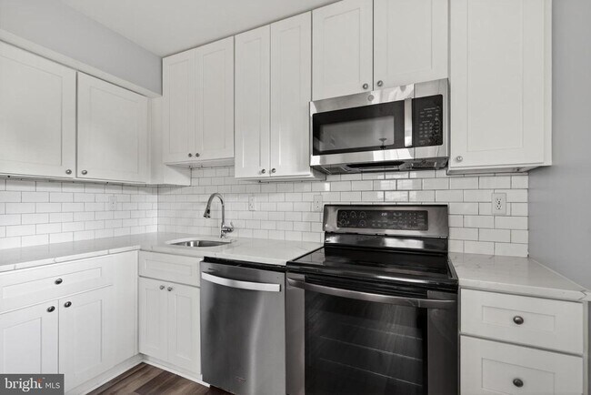 Building Photo - 4194 Pleasant Meadow Ct