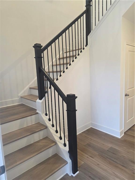 Building Photo - 221 Brownlee Rd