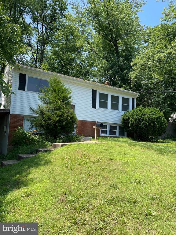 Building Photo - 14105 Robinson Ct
