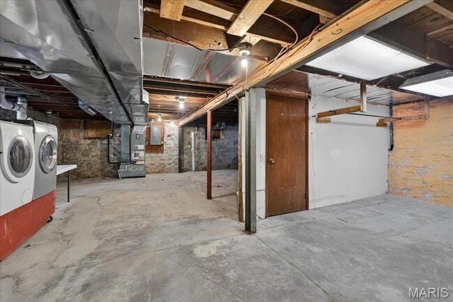 Building Photo - 3815 Bayless Ave