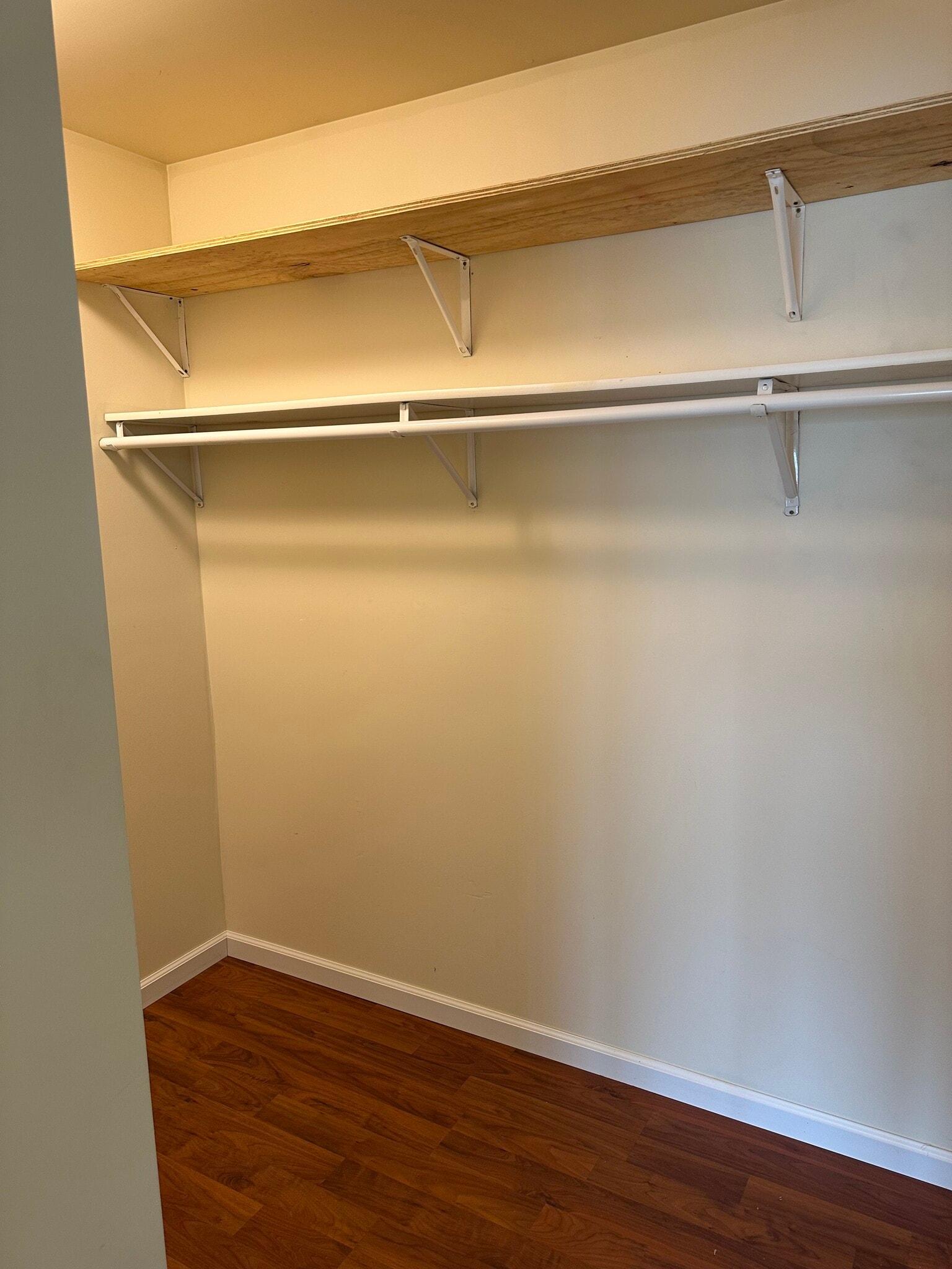 Building Photo - 2404 3rd Ave SE