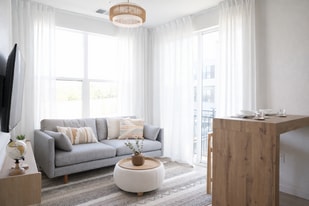 Building Photo - 1650 Sheridan Blvd