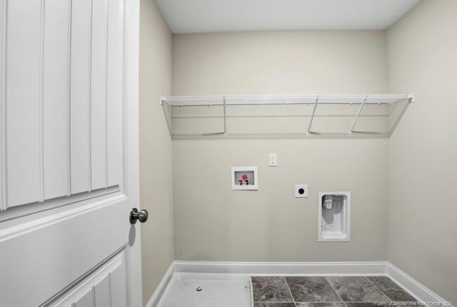 Building Photo - 4830 Quiet Pine Rd