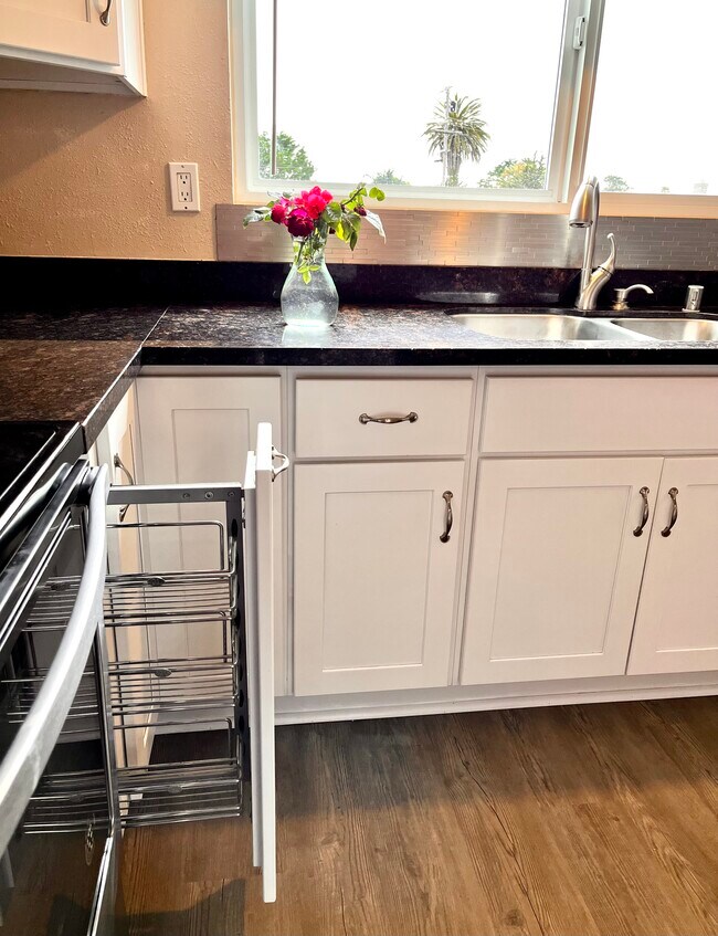 Building Photo - 3248 Fitzgerald Cir