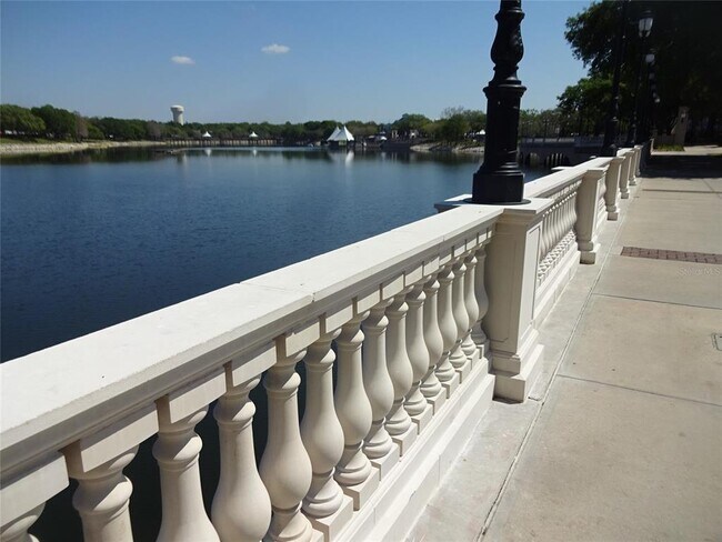 Building Photo - 123 BLUE POINT Way