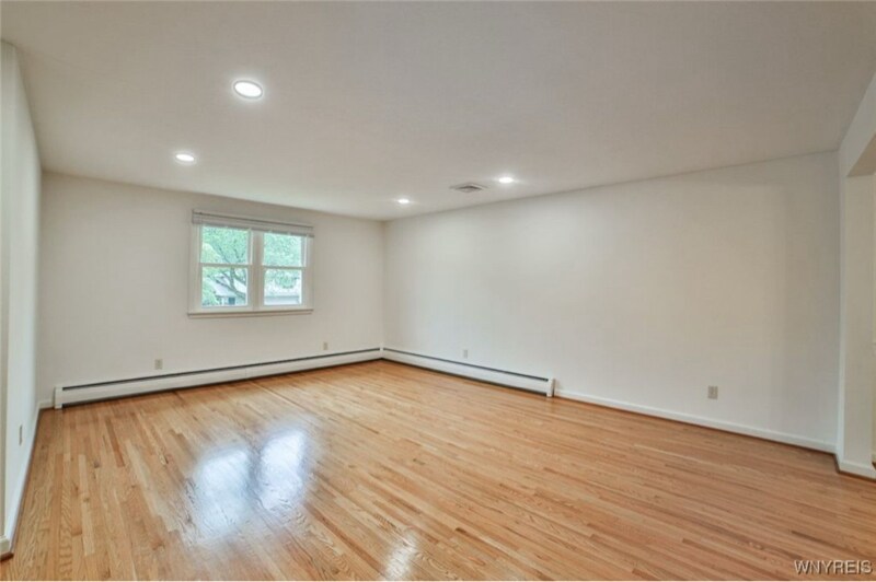 Building Photo - 46 MacArthur Dr