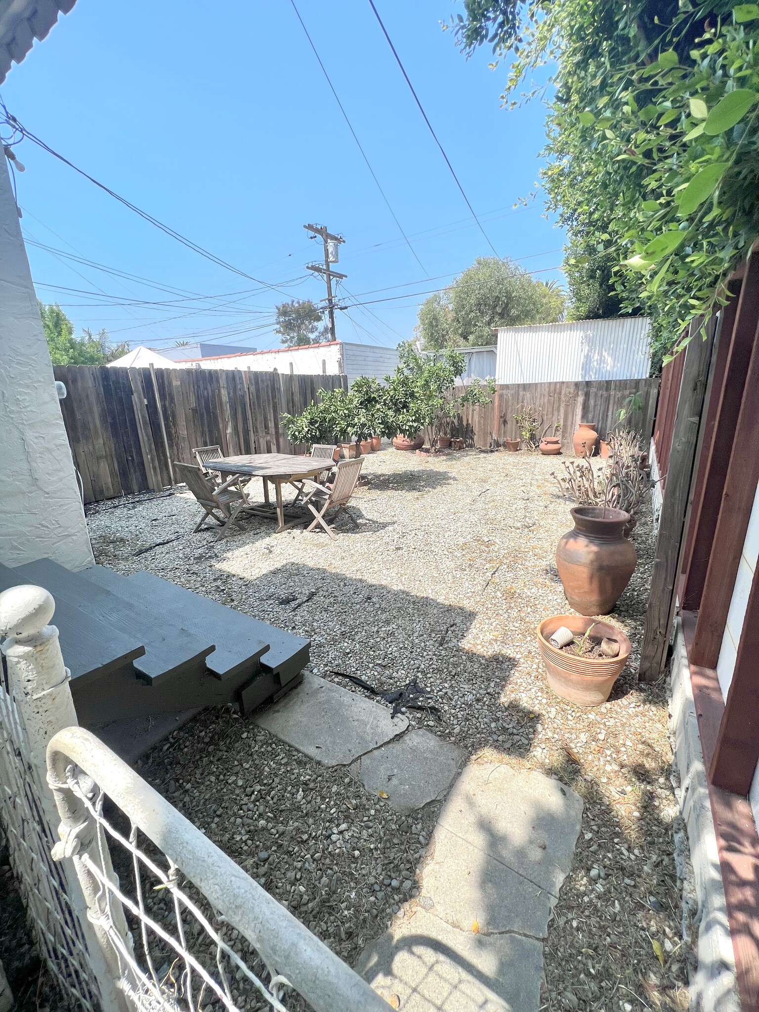Building Photo - 533 N Alta Vista Blvd