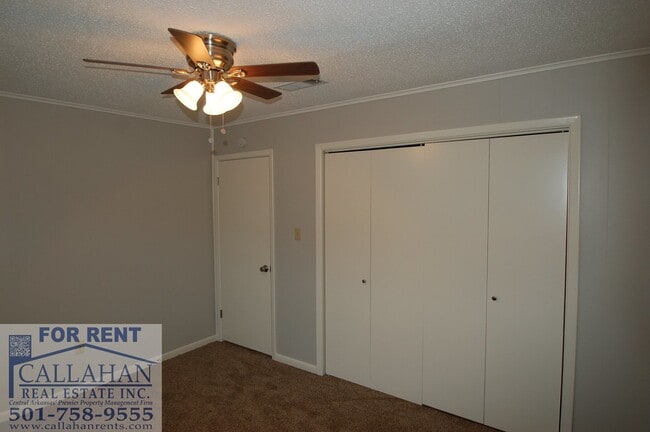 Building Photo - Benton Home