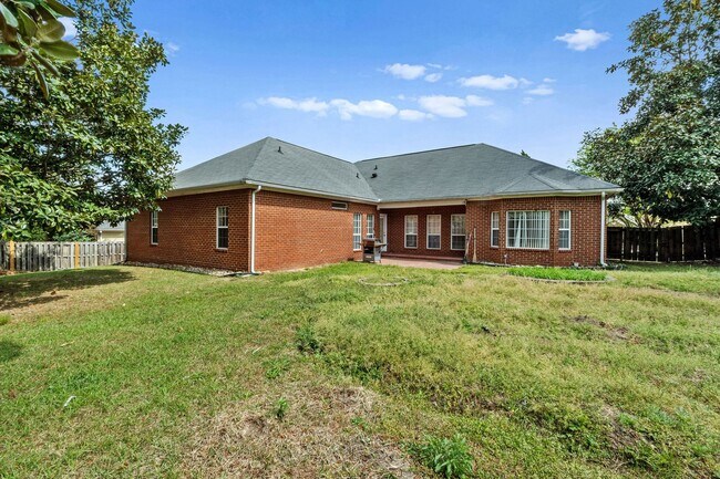 Building Photo - 790 Prairie Ln