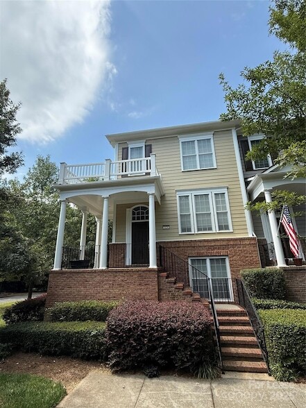 Primary Photo - 1134 Drayton Ct
