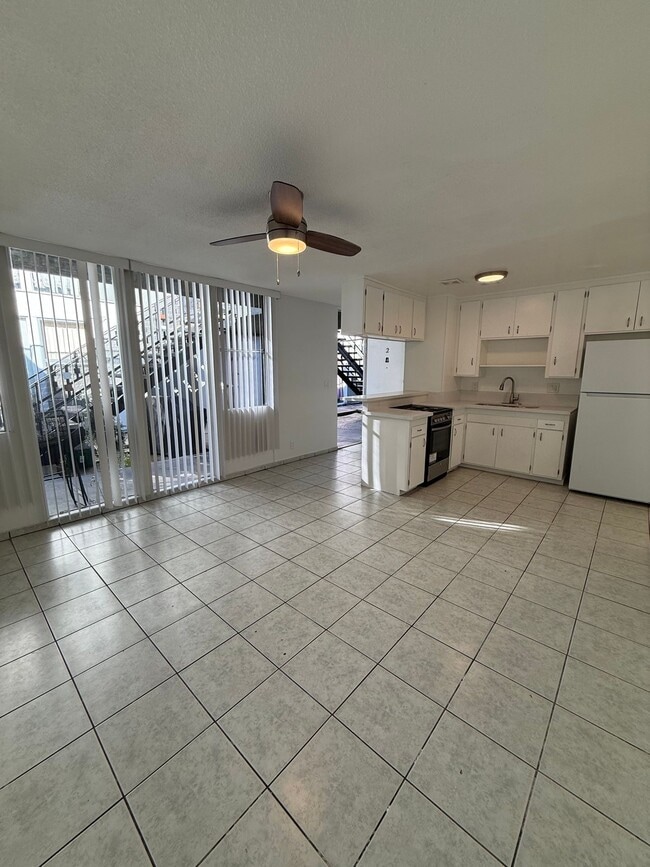 Building Photo - Spacious 1 Bedroom 1 Bath in the City of Norwalk, CA. Won't Last Long!