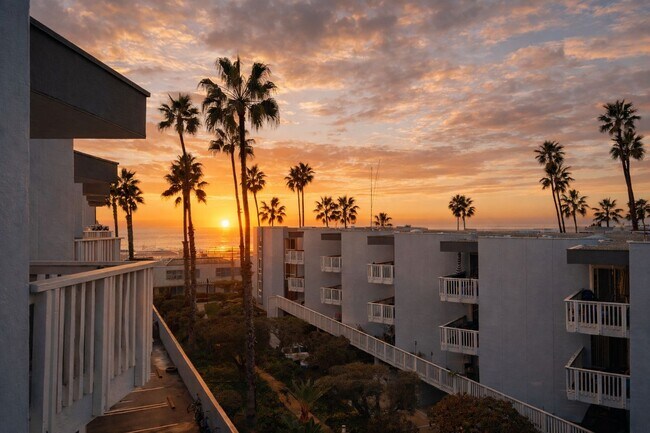 Building Photo - Top-Floor Oceanview Studio with Private Balcony - Redondo Beach Pier in Your Backyard