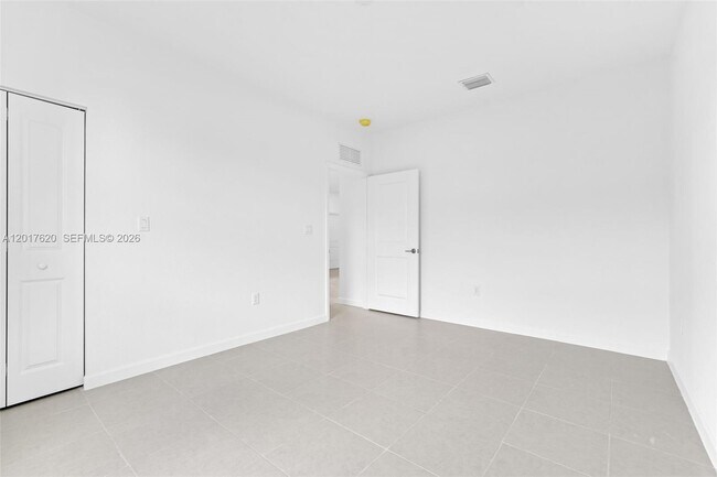 Building Photo - 27232 SW 159th Path