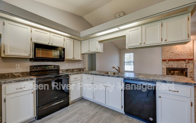 Building Photo - 3248 Dowitcher Ln