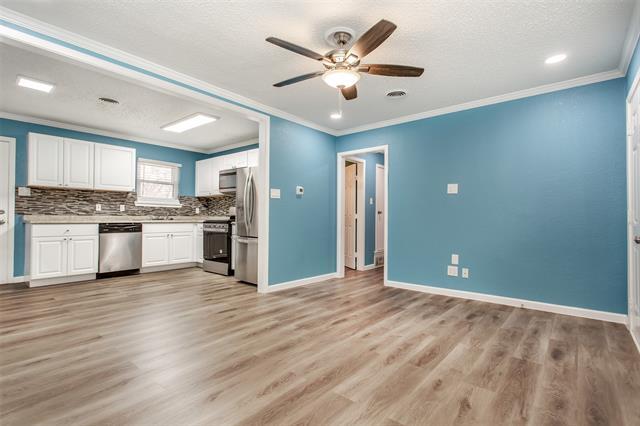 Building Photo - 926 Powell Rd