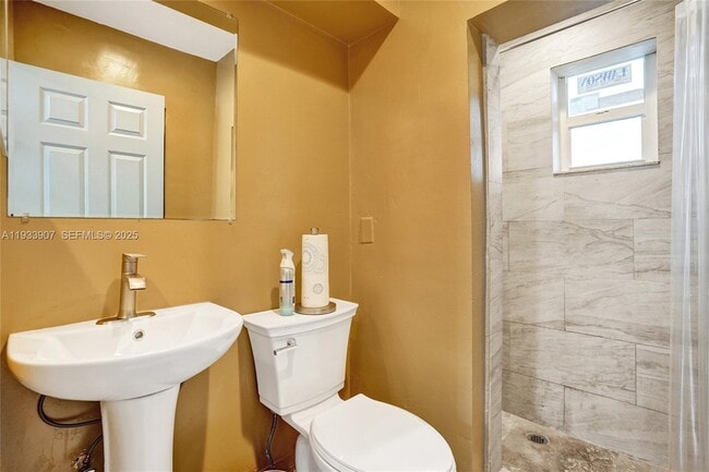 Building Photo - 249 SW 4th St